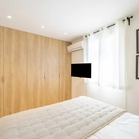 Apartamento Charming 2bdr 4p - *